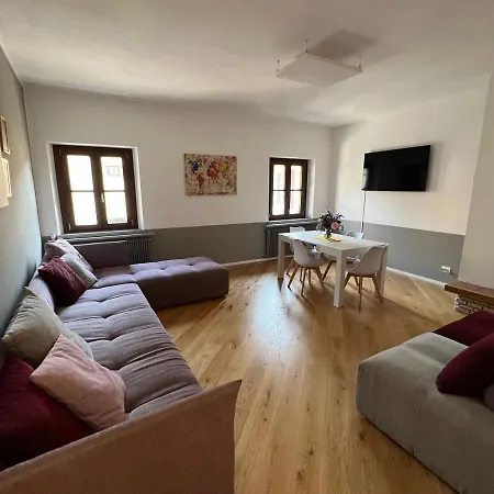 Διαμέρισμα Venzhome *